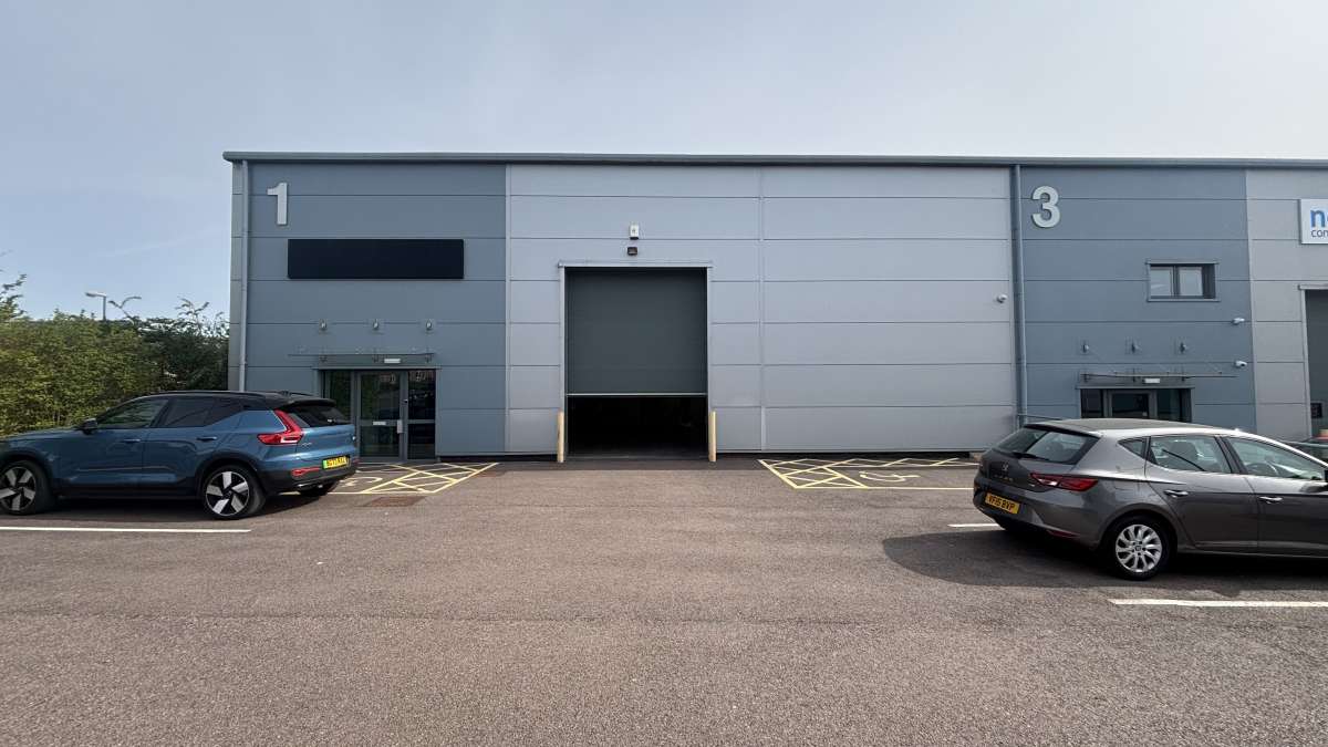 Industrial Unit in Warwick - photo 4