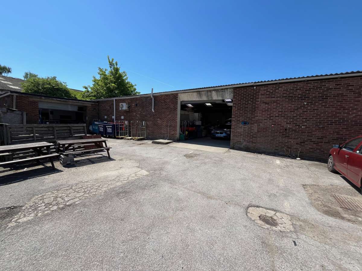 Industrial Unit in Colchester - photo 4