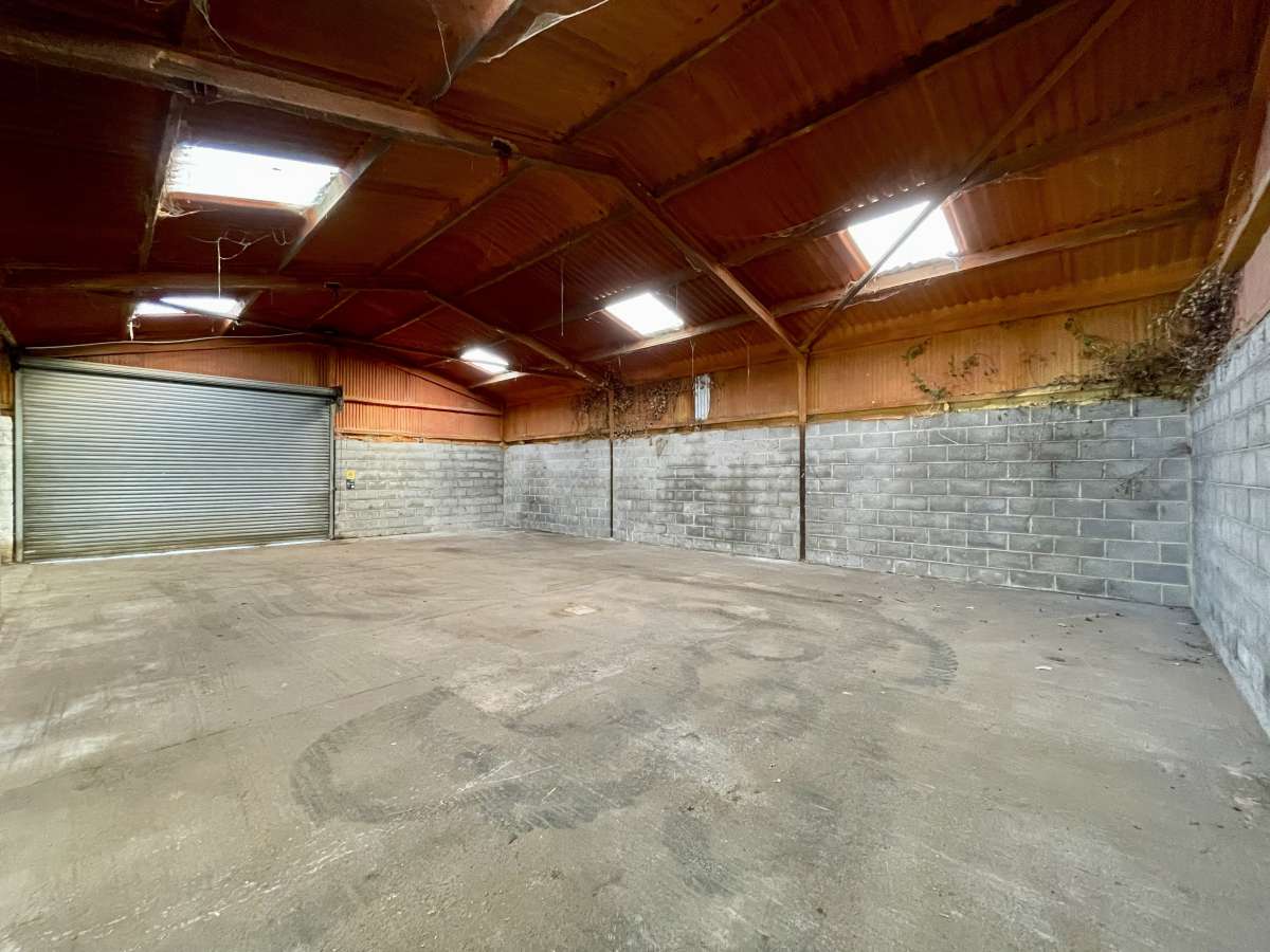 Industrial Unit in West Tanfield - photo 4