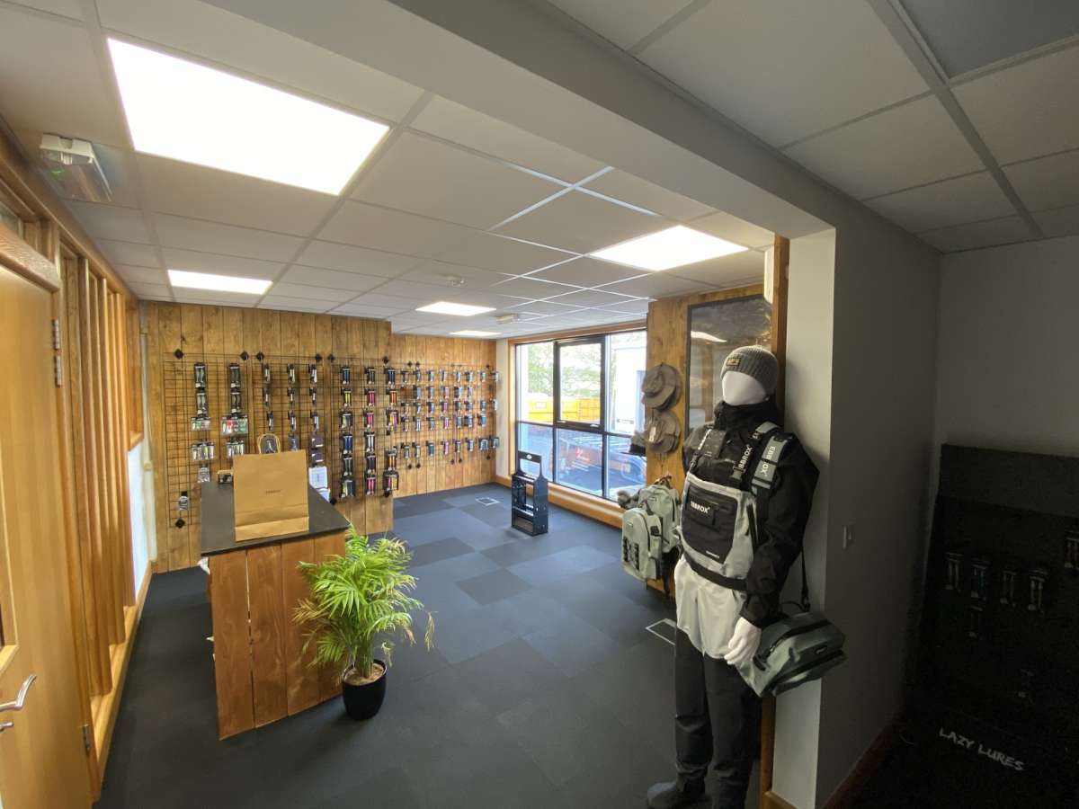 Industrial Unit in Plymouth - photo 2