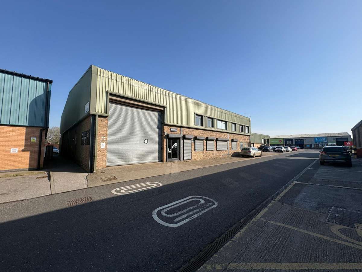 Industrial in Lincoln