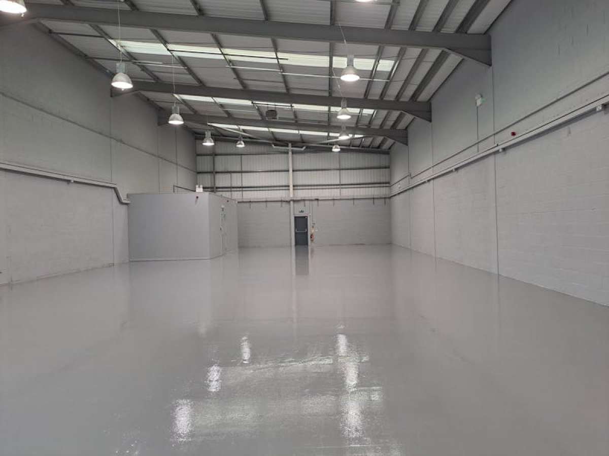 Industrial Unit in Hedge End - photo 3