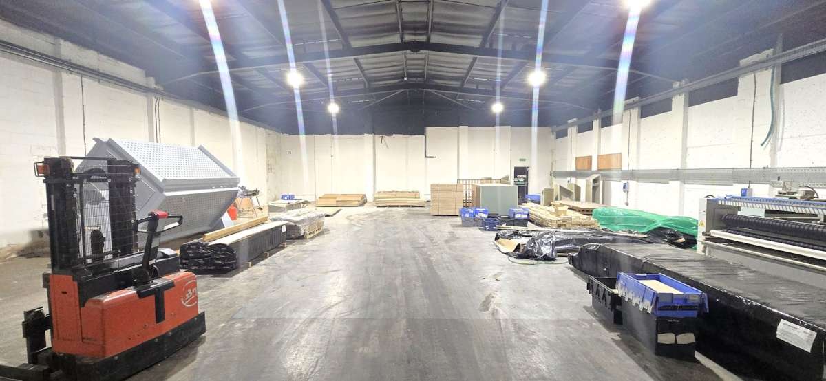 Industrial Unit in London