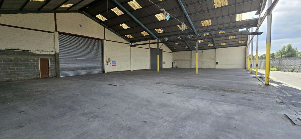 Industrial Unit in Barking