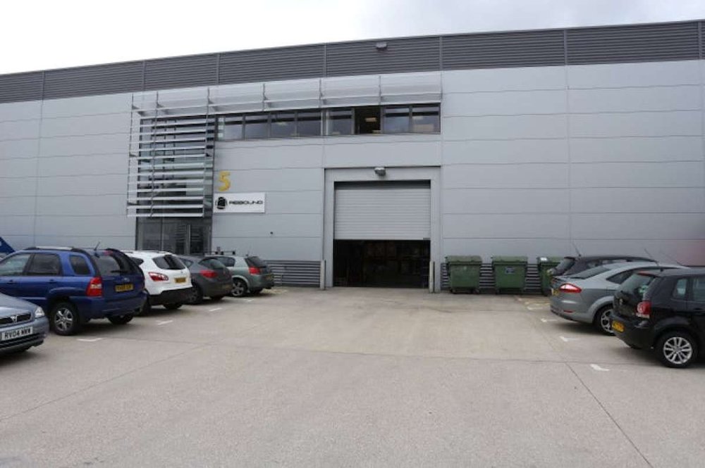 Industrial Unit in Thatcham - photo 2