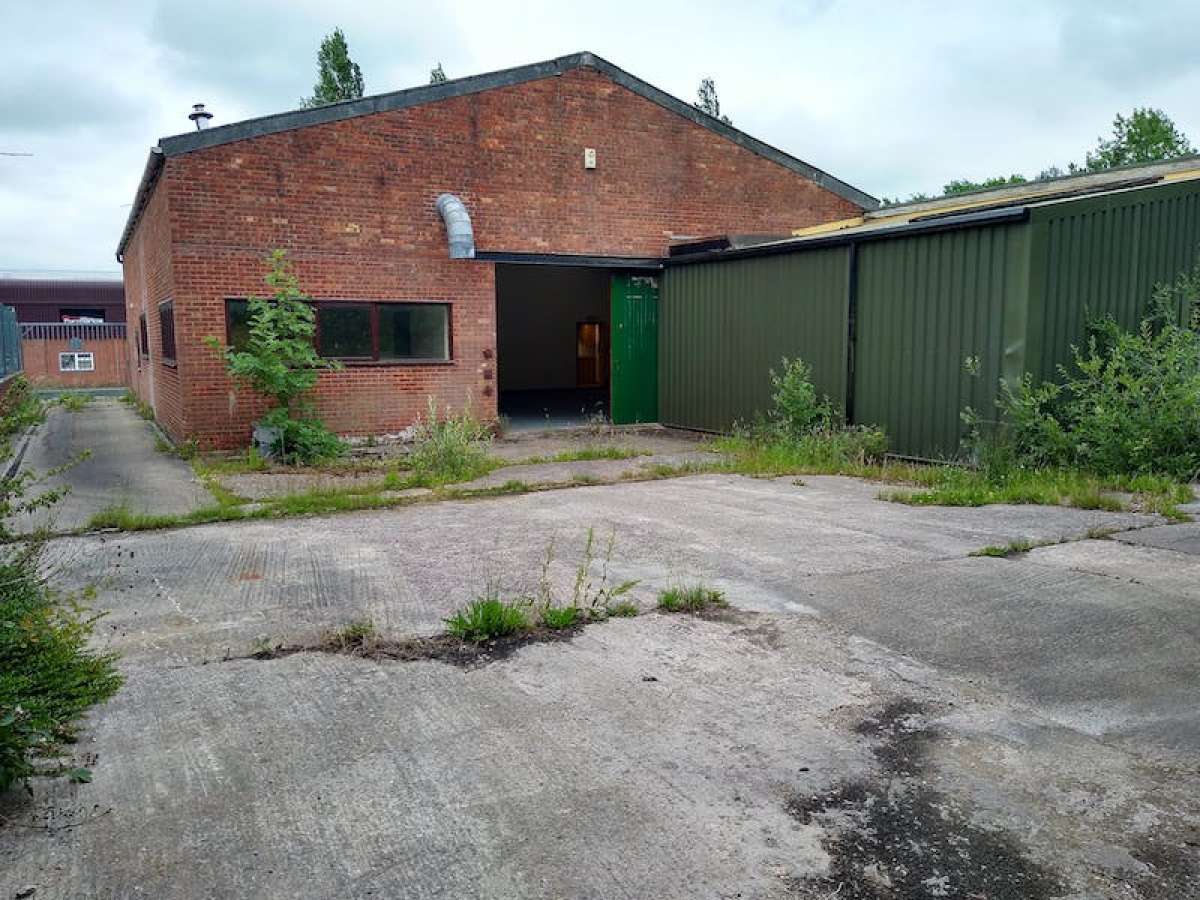 Industrial Unit in Daventry - photo 2