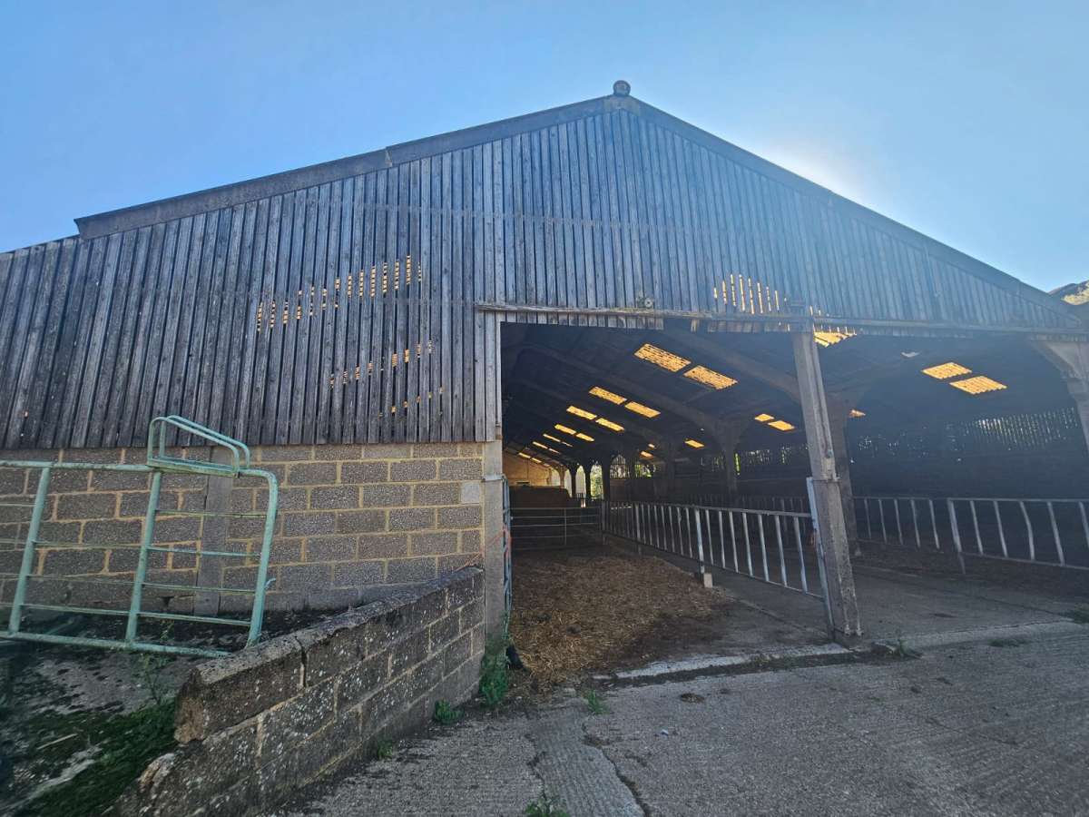 Industrial in Newport Pagnell