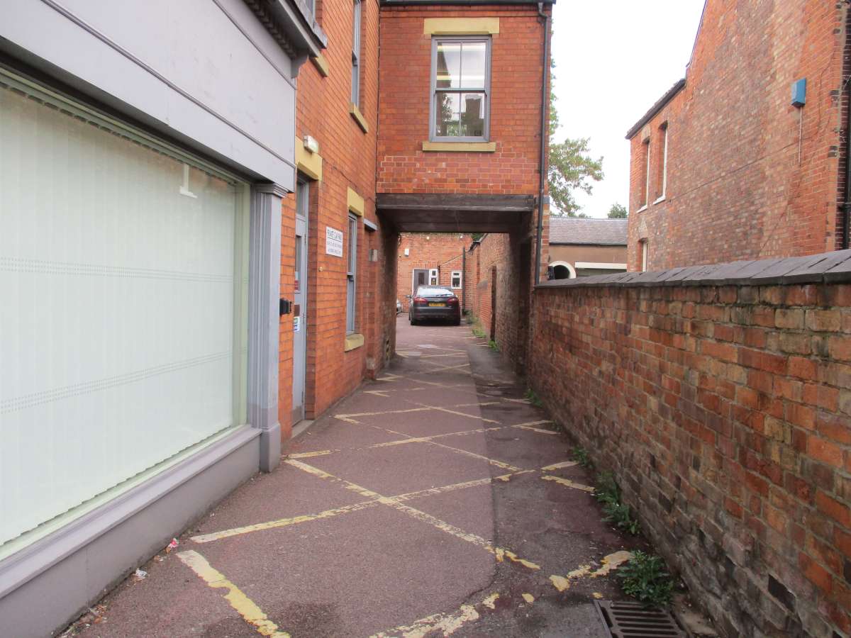 Industrial Unit in Retford - photo 2