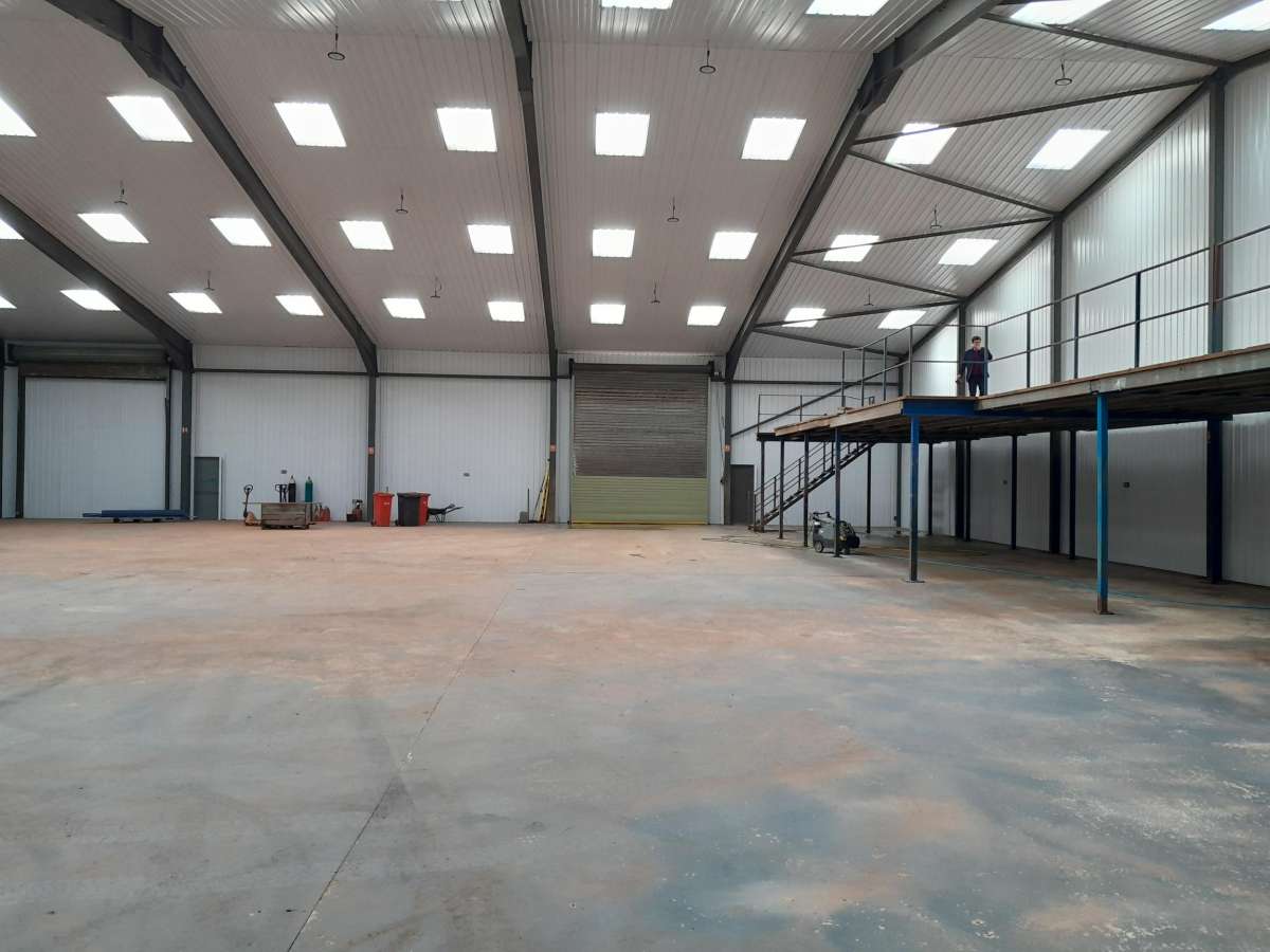 Industrial Unit in New Romney - photo 3