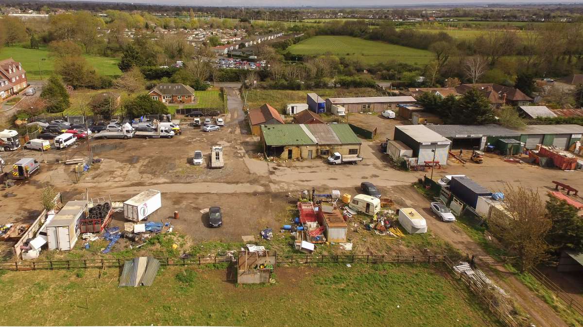 Industrial Unit in Shepperton - photo 2