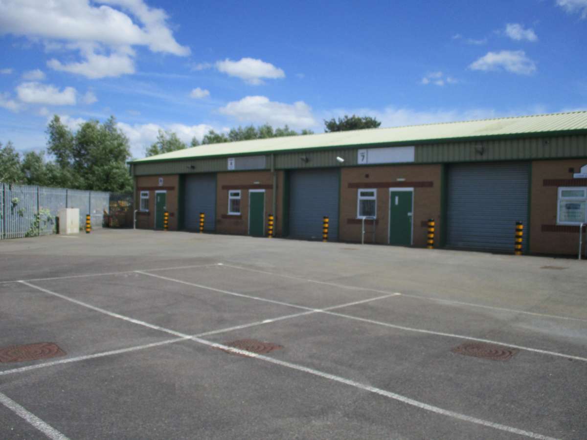 Industrial Unit in Retford - photo 2