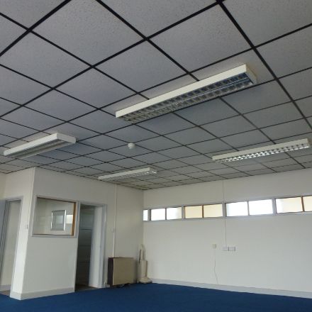 Industrial Unit in Altrincham - photo 3