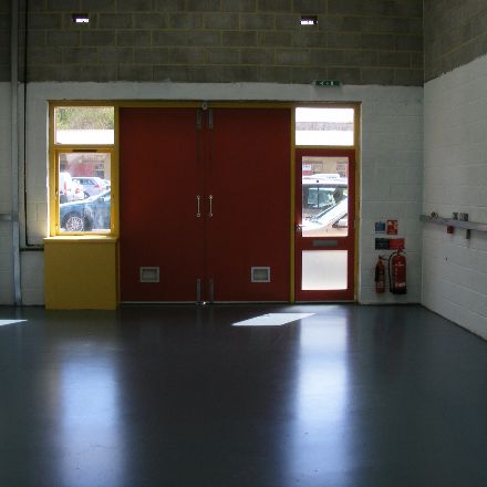 Industrial Unit in Basingstoke - photo 4