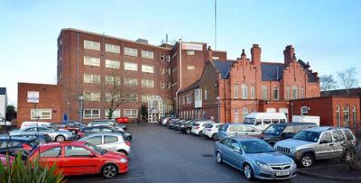 Industrial Unit in Manchester - photo 3