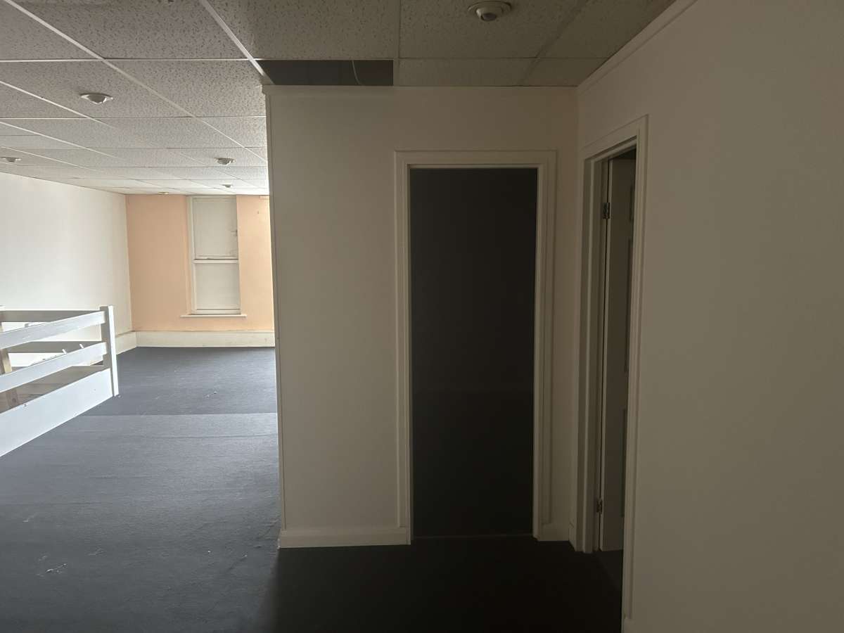 Investment in Southampton - photo 3