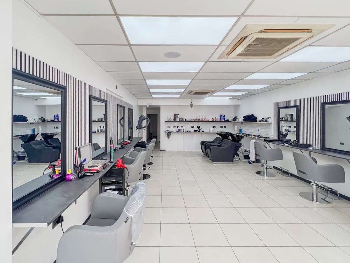 Investment in Bournemouth - photo 3