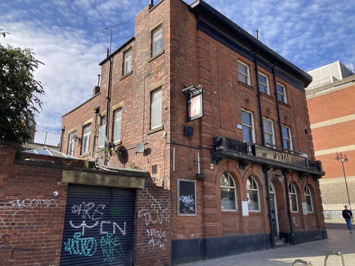 Investment in Sheffield - photo 4