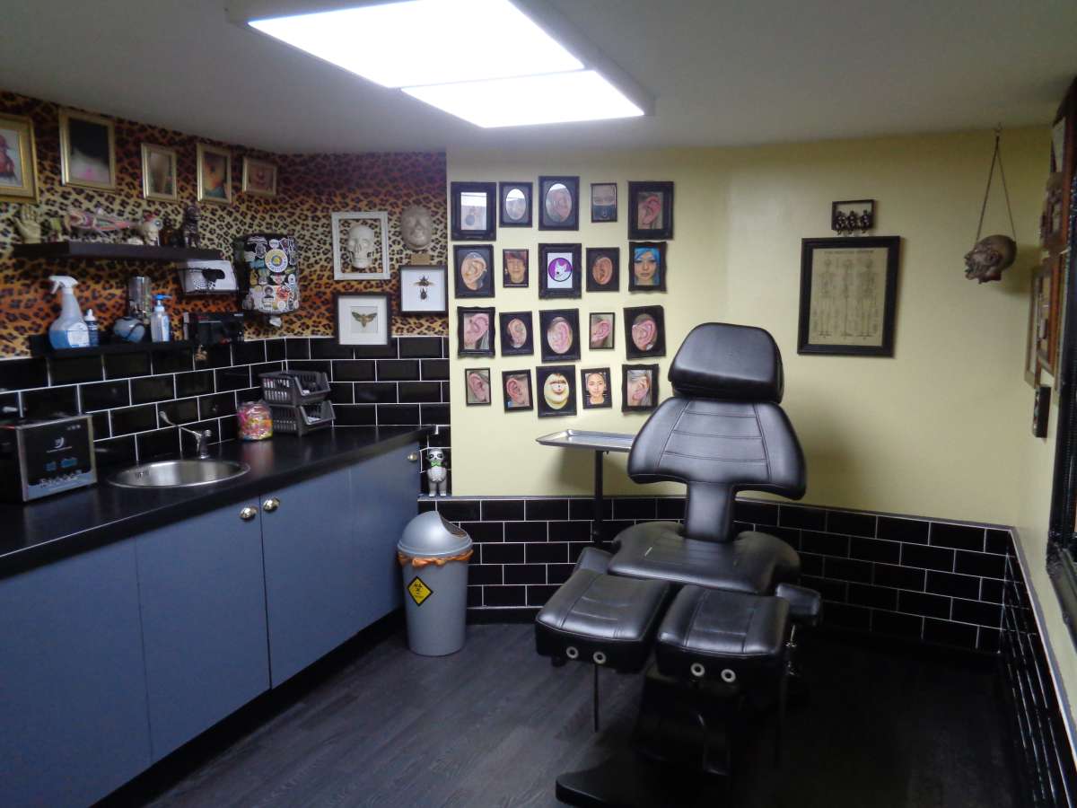 Retail/Shop in Exeter - photo 3