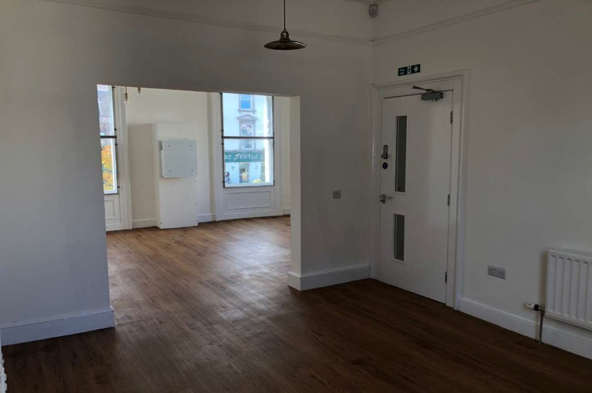 Investment in Belfast - photo 3