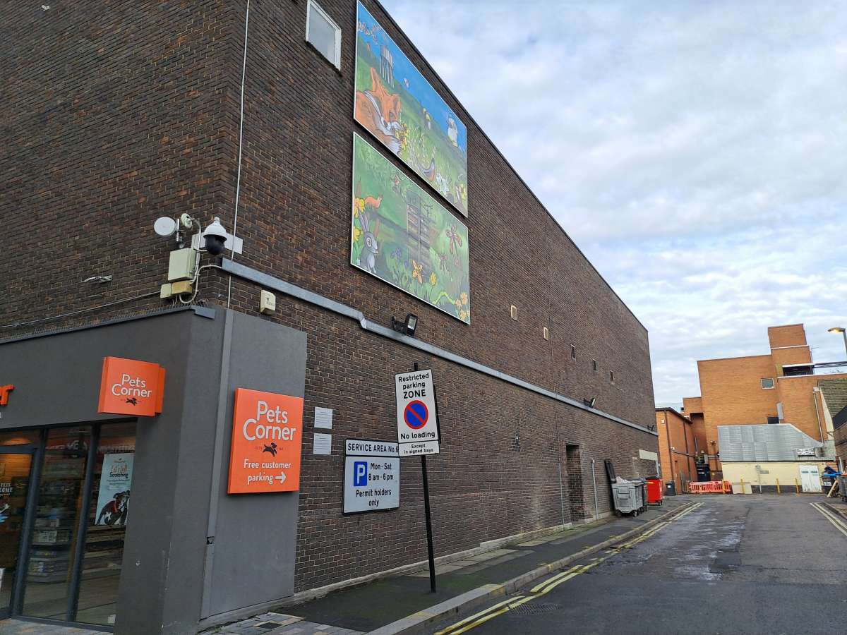 Investment in Camberley - photo 3