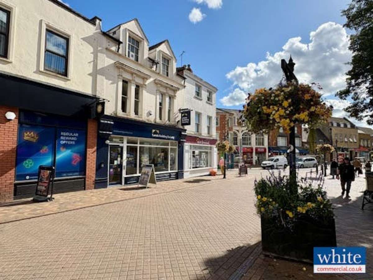 Investment in Banbury - photo 3