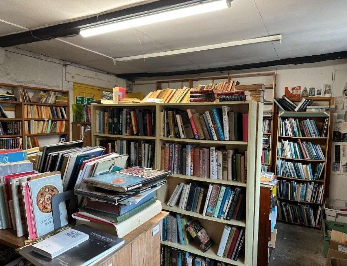 Investment in Bradford On Avon - photo 3