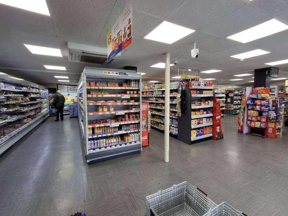 Investment in Fareham - photo 3