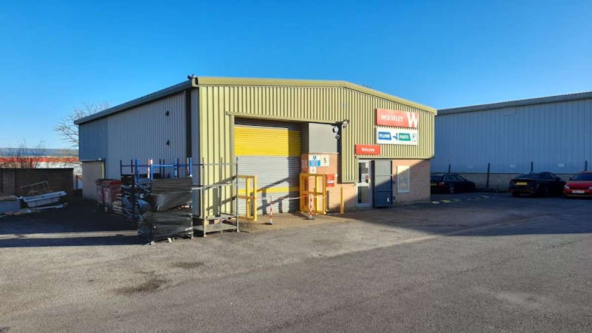 Investment in Andover - photo 3