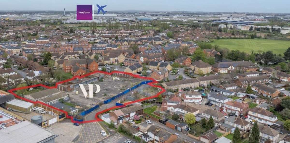 Land in Staines Upon Thames - photo 2