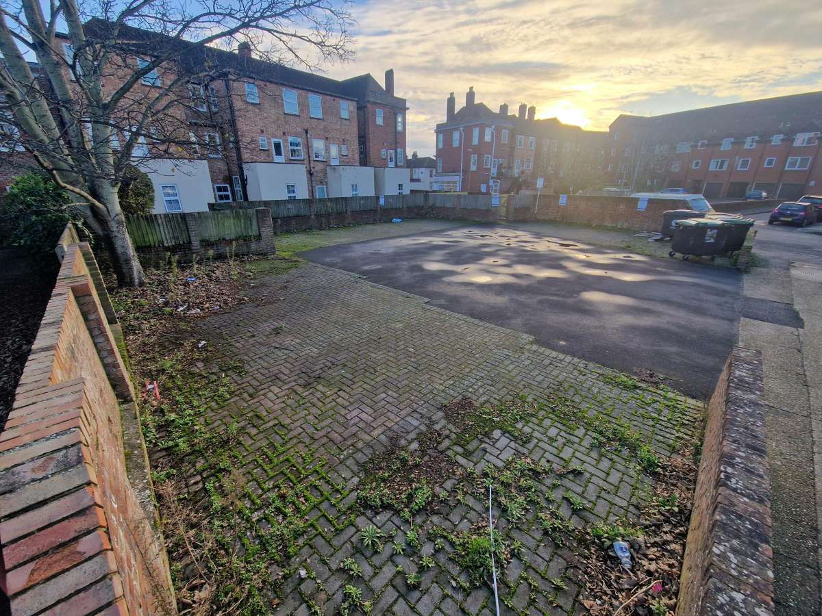 Land in Gosport - photo 2