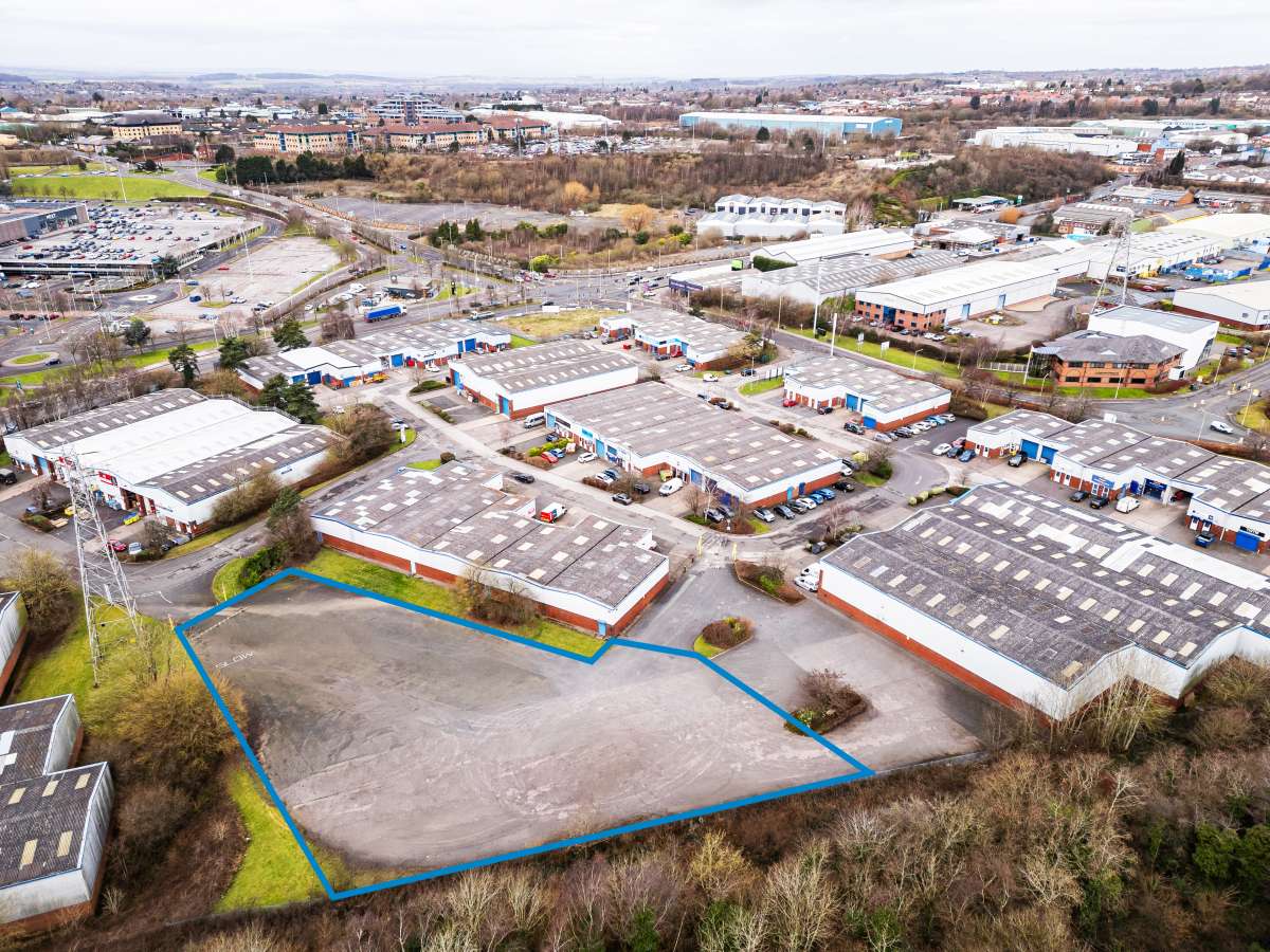 Land in Brierley Hill - photo 4