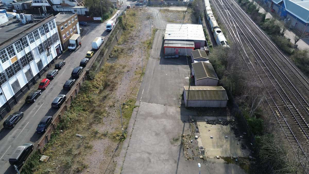 Land in Leicester - photo 4