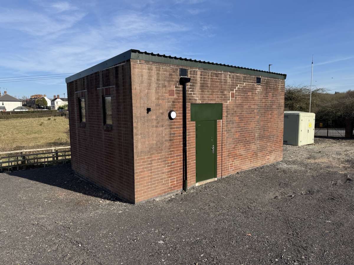 Land in Swadlincote - photo 3