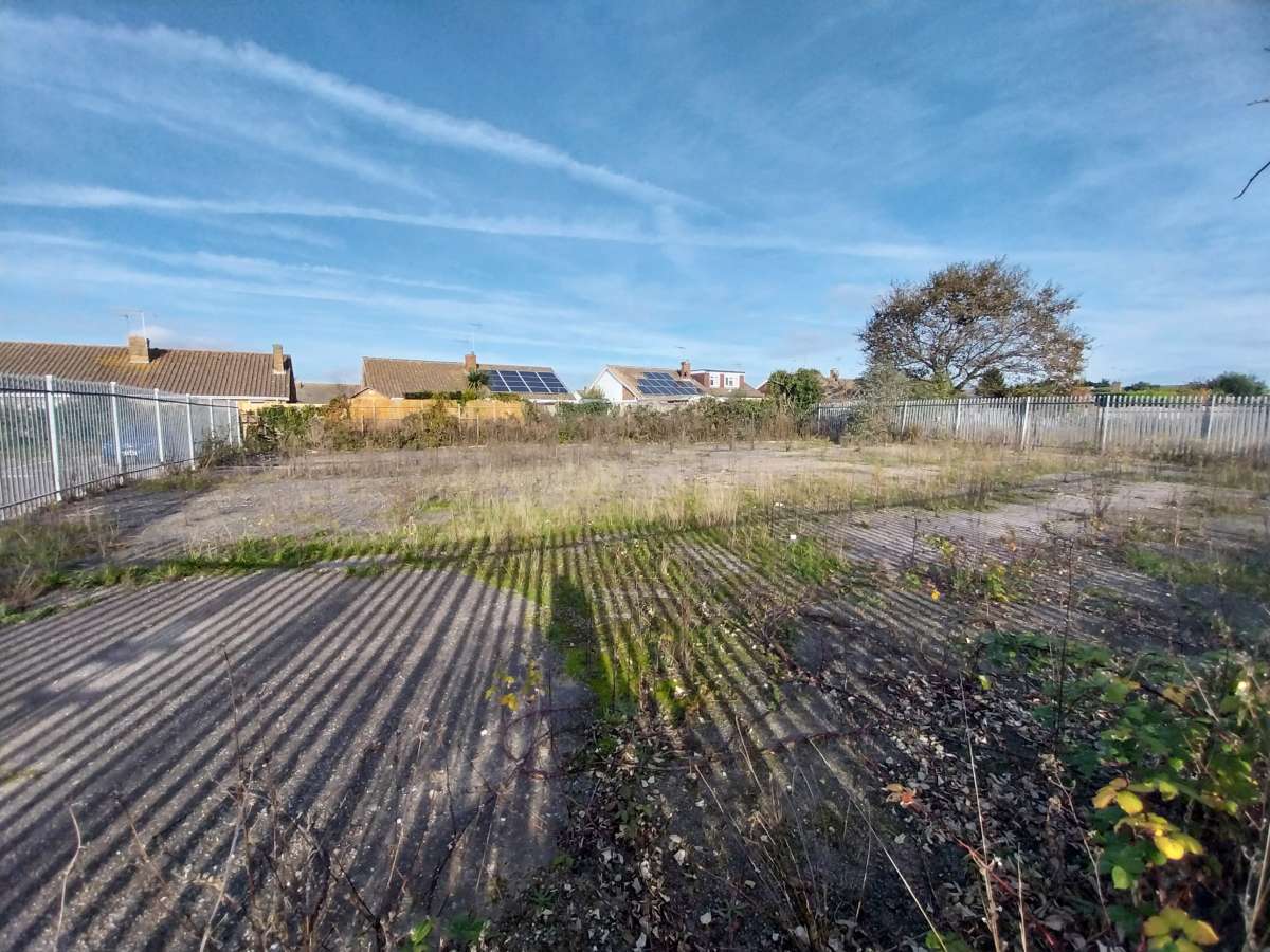 Land in Littlehampton