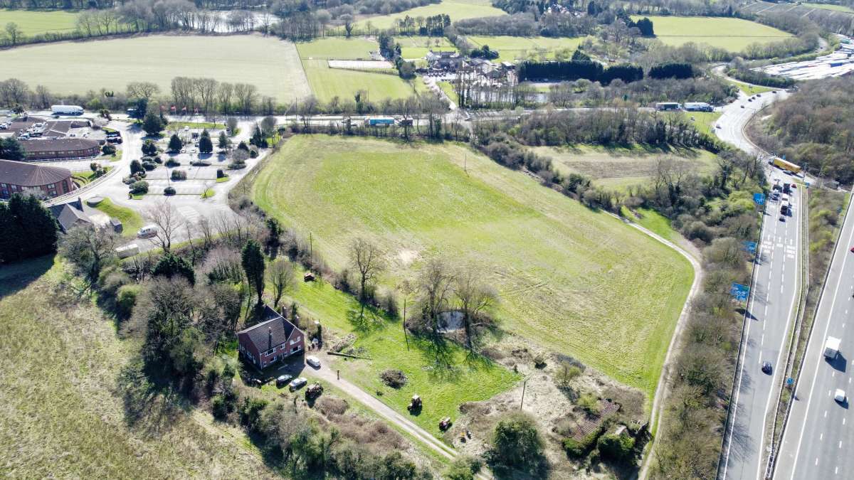 Land in Hinckley - photo 2