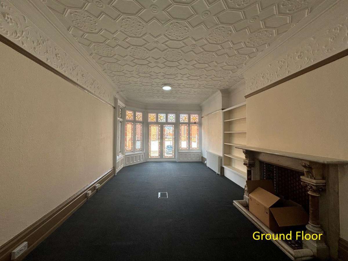 Office in Leicester - photo 3