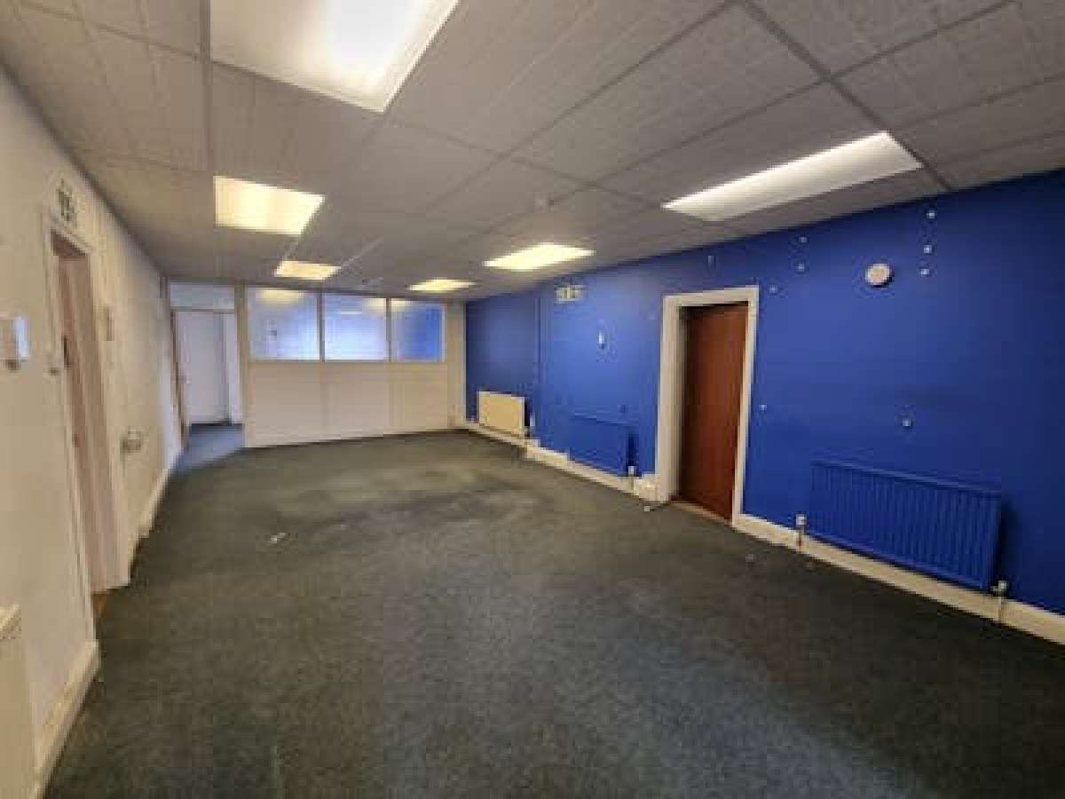 Office in Forest Hill - photo 2