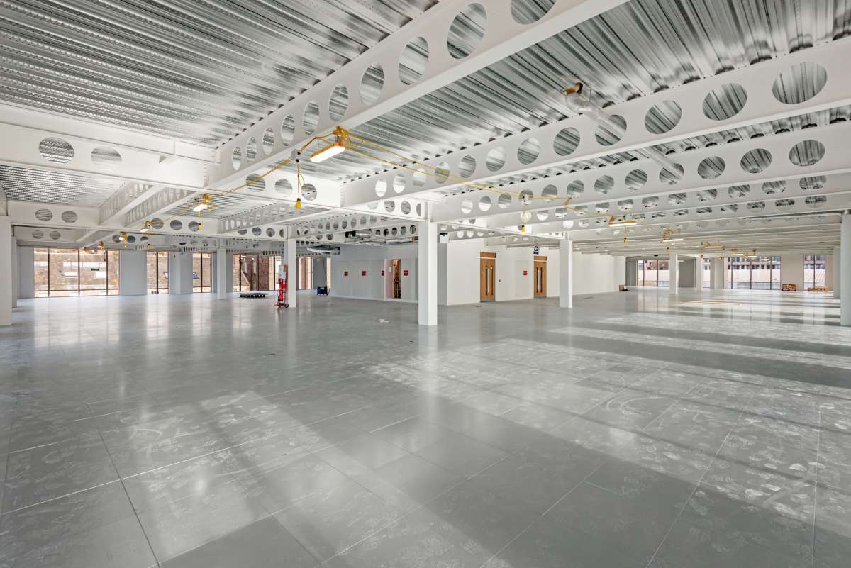 Office in Dundee - photo 3