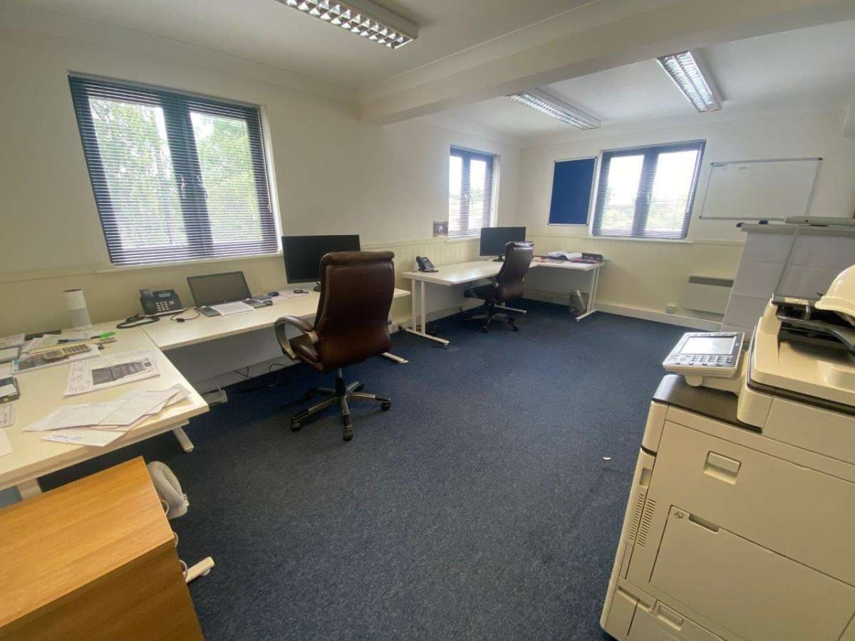 Office in Colchester - photo 2