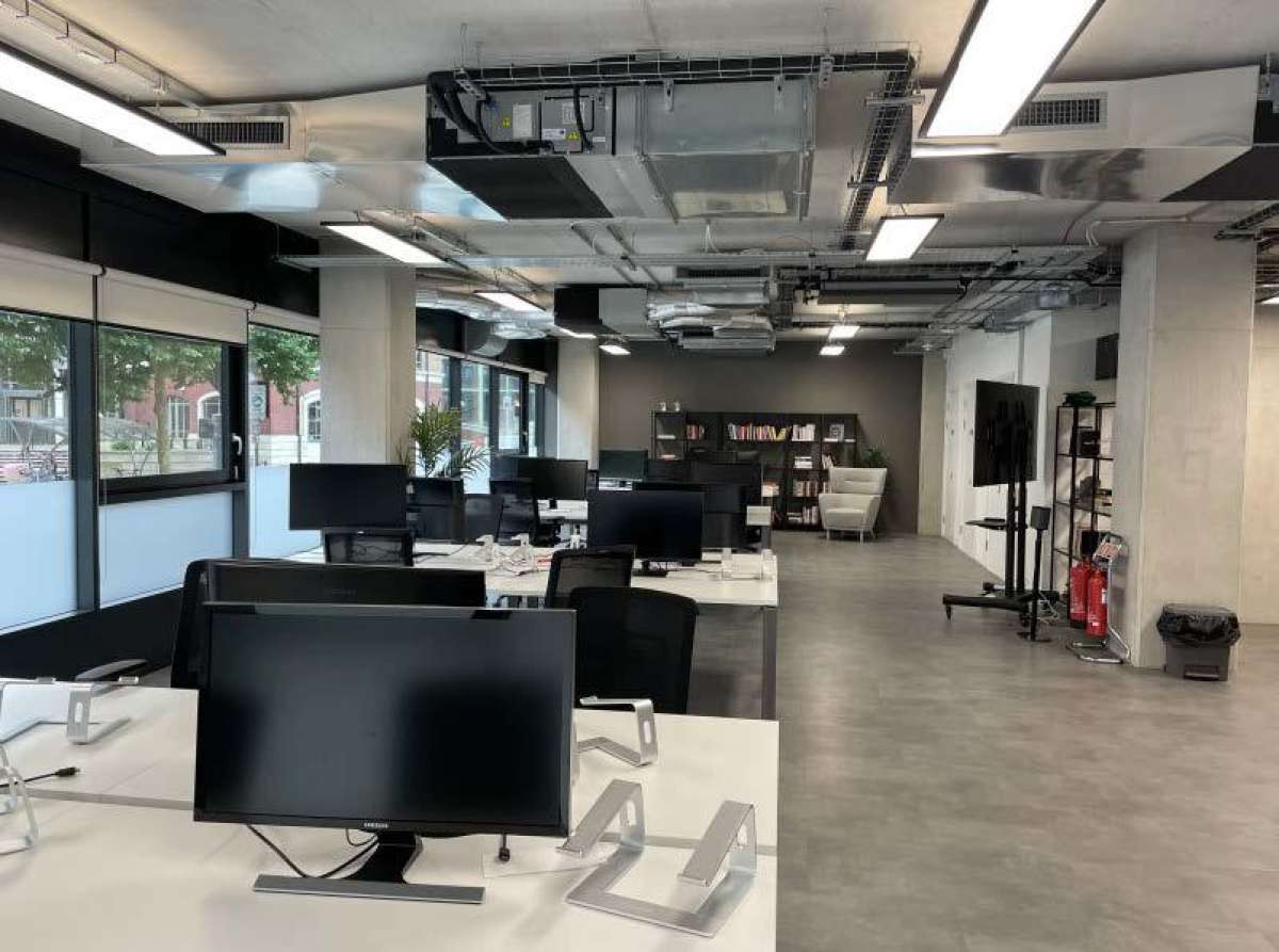 Office in Bristol - photo 2