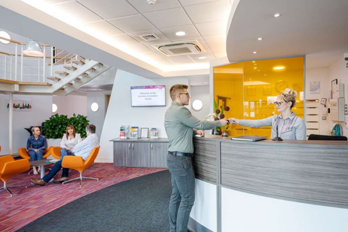 Office in Coventry - photo 3