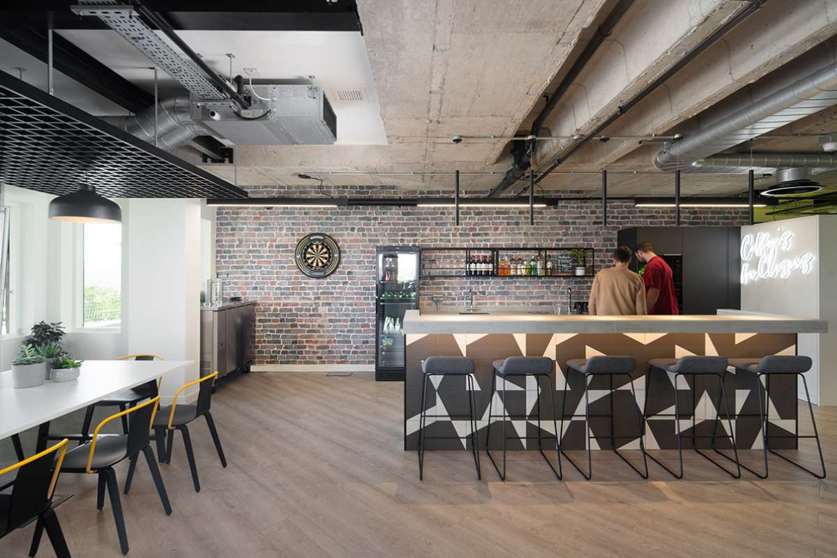 Office in Bristol - photo 3