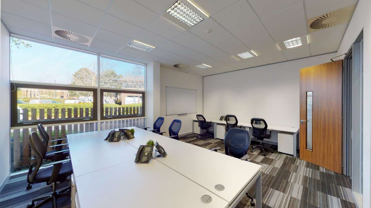 Office in Bristol - photo 3