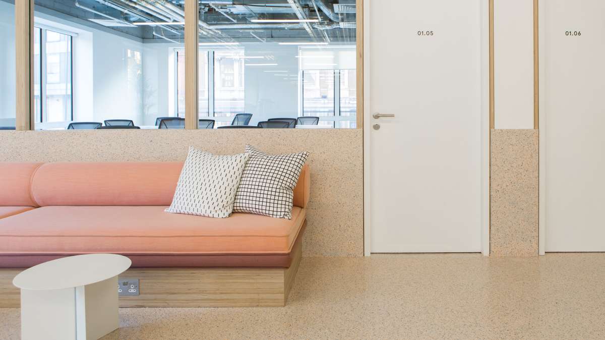 Office in London - photo 2