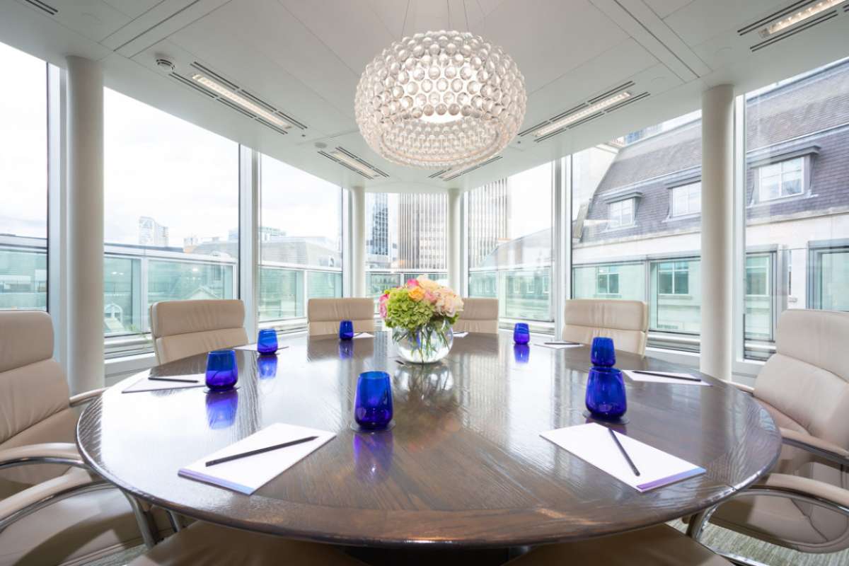 Office in London - photo 3