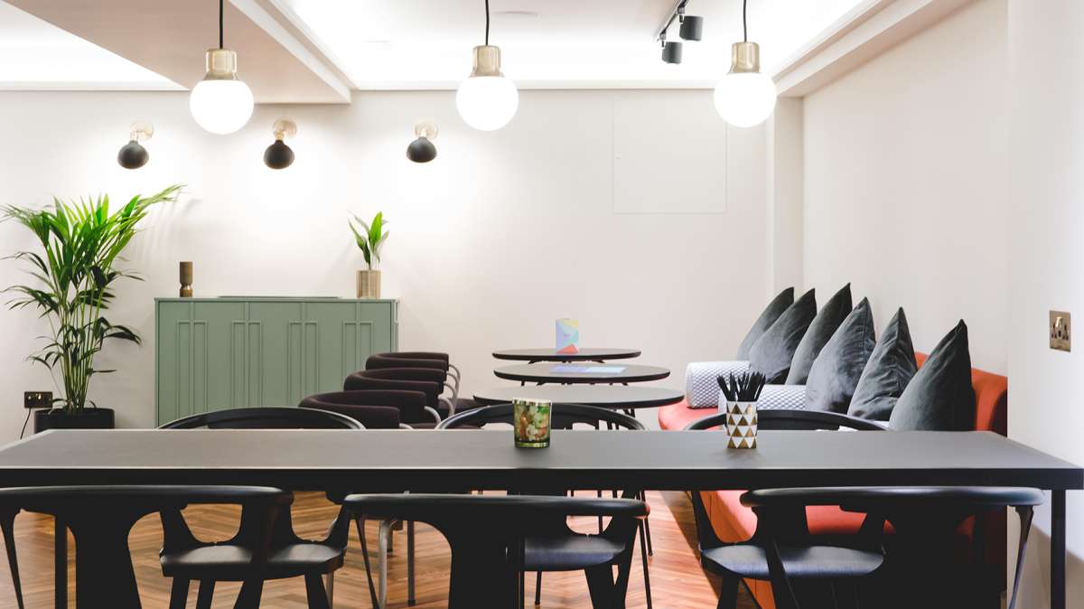 Office in London - photo 4