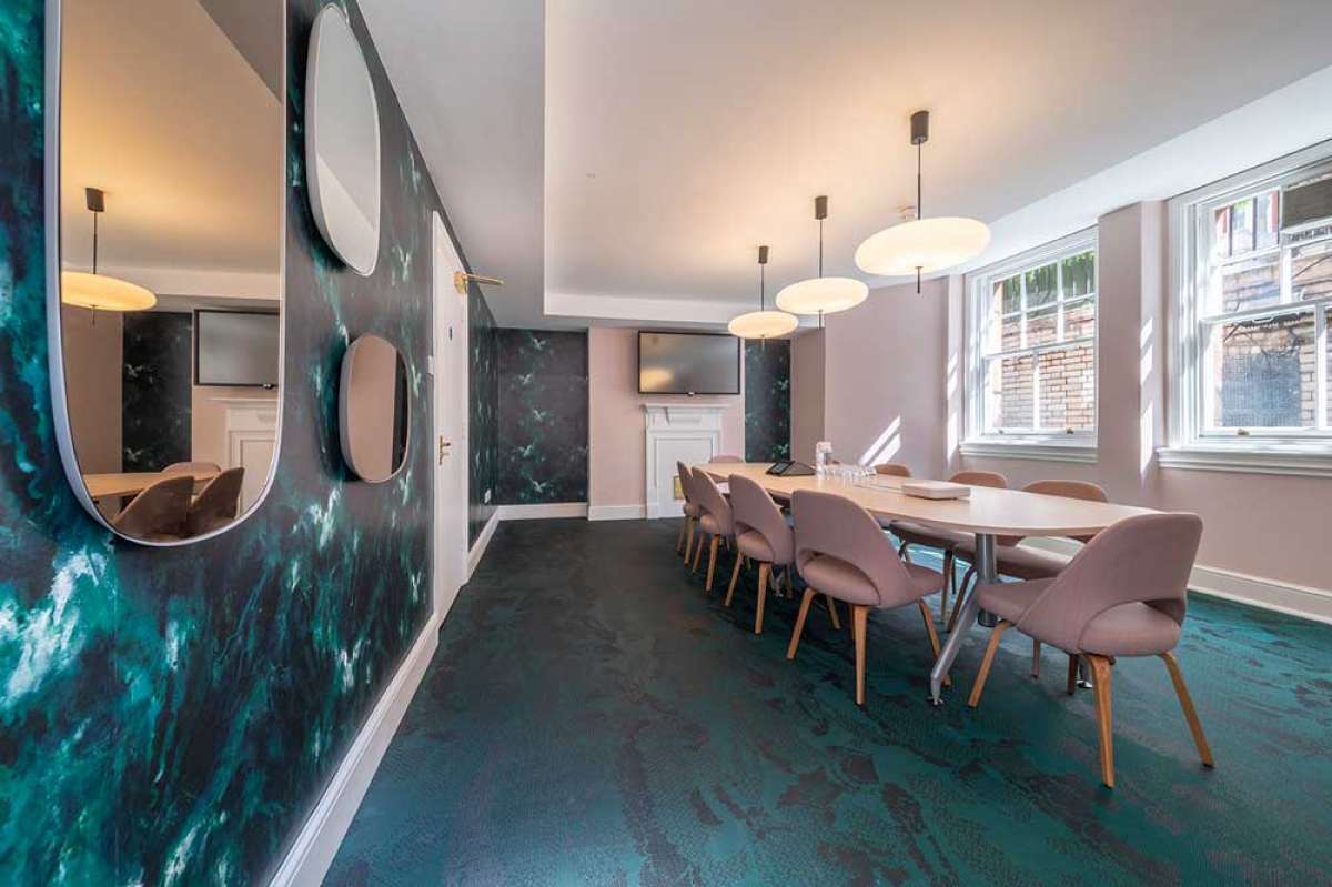 Office in London - photo 3