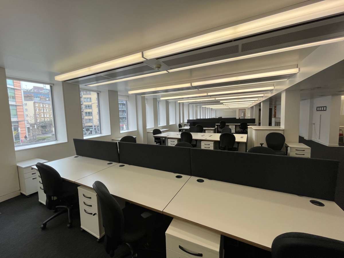 Office in London - photo 4
