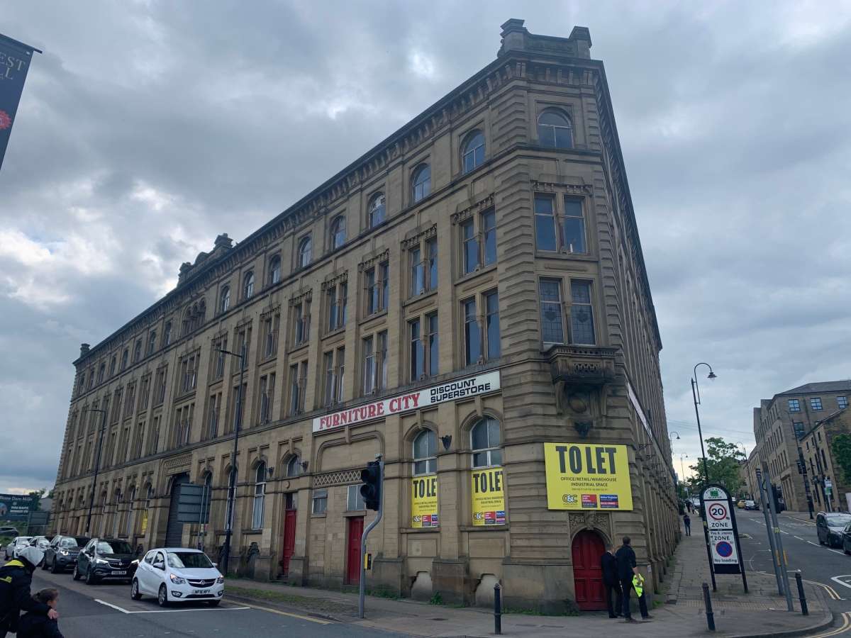 Office in Halifax - photo 4