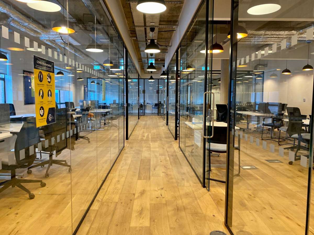 Office in Sheffield - photo 2